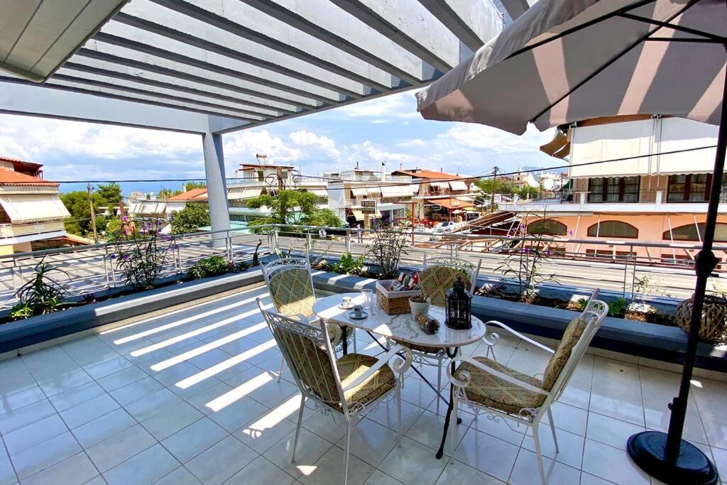 Downtown Apartment كامينا فورلا المظهر الخارجي الصورة