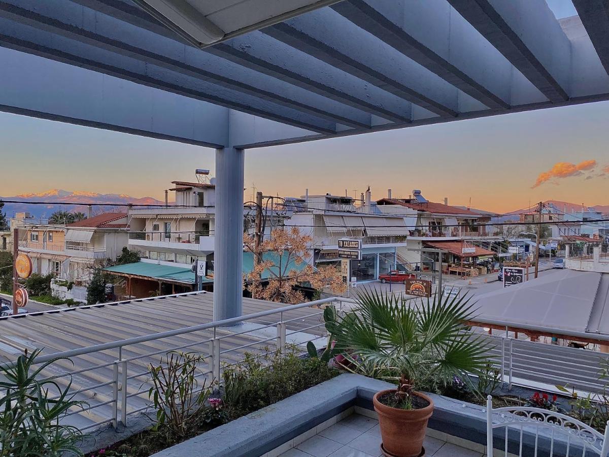Downtown Apartment كامينا فورلا المظهر الخارجي الصورة